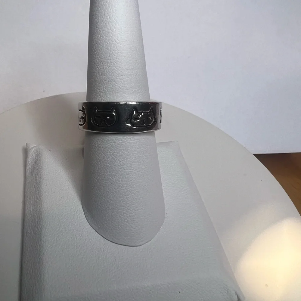 Brand New Silver Cat Face Ring